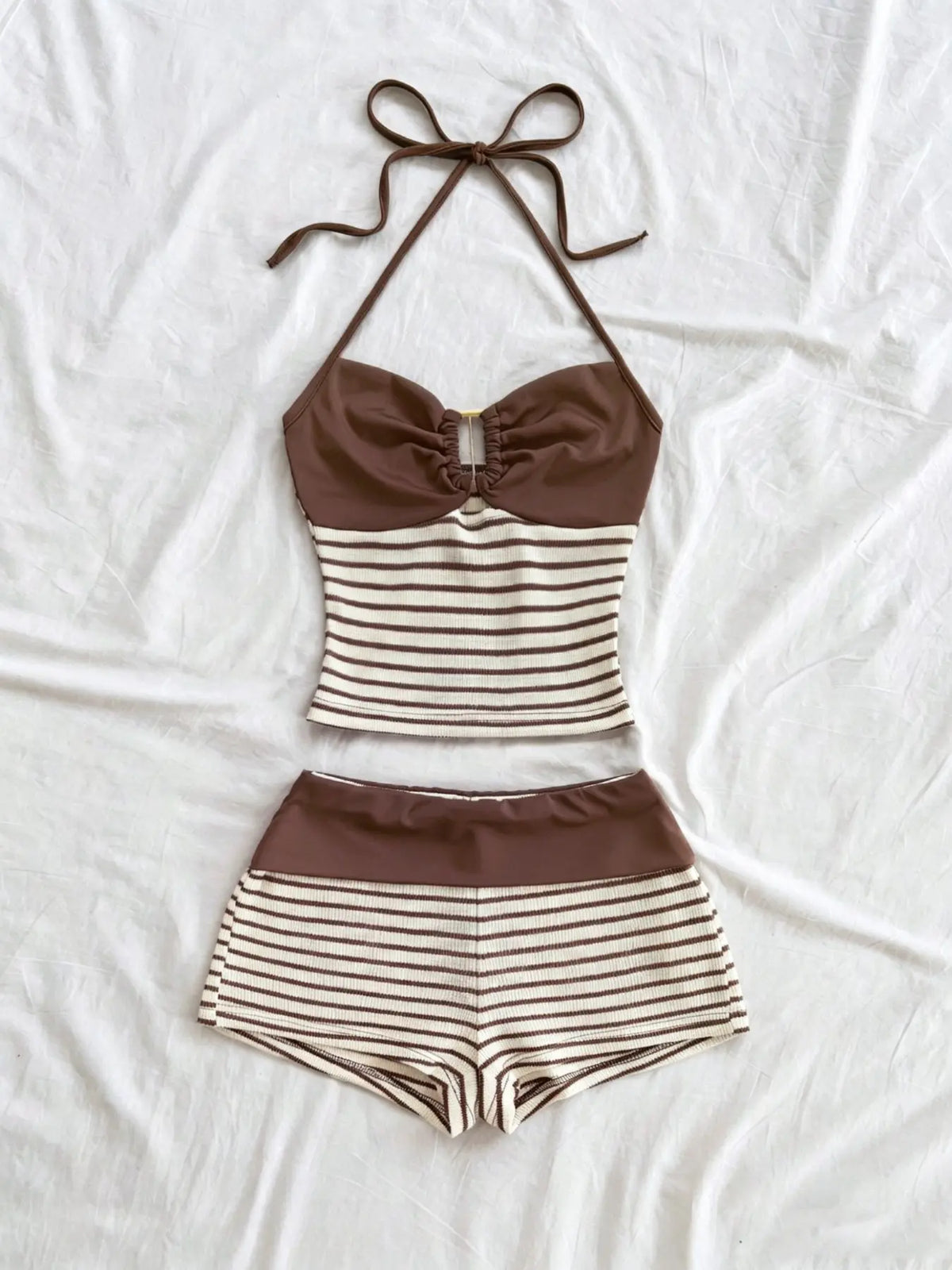 Women's 2-Piece Set Outfit Striped Halter Top and Shorts, Ribbed Fabric with Metal Decor Buckle, Perfect for Parties, Valentine's Day, Bohemian Style, Holidays
