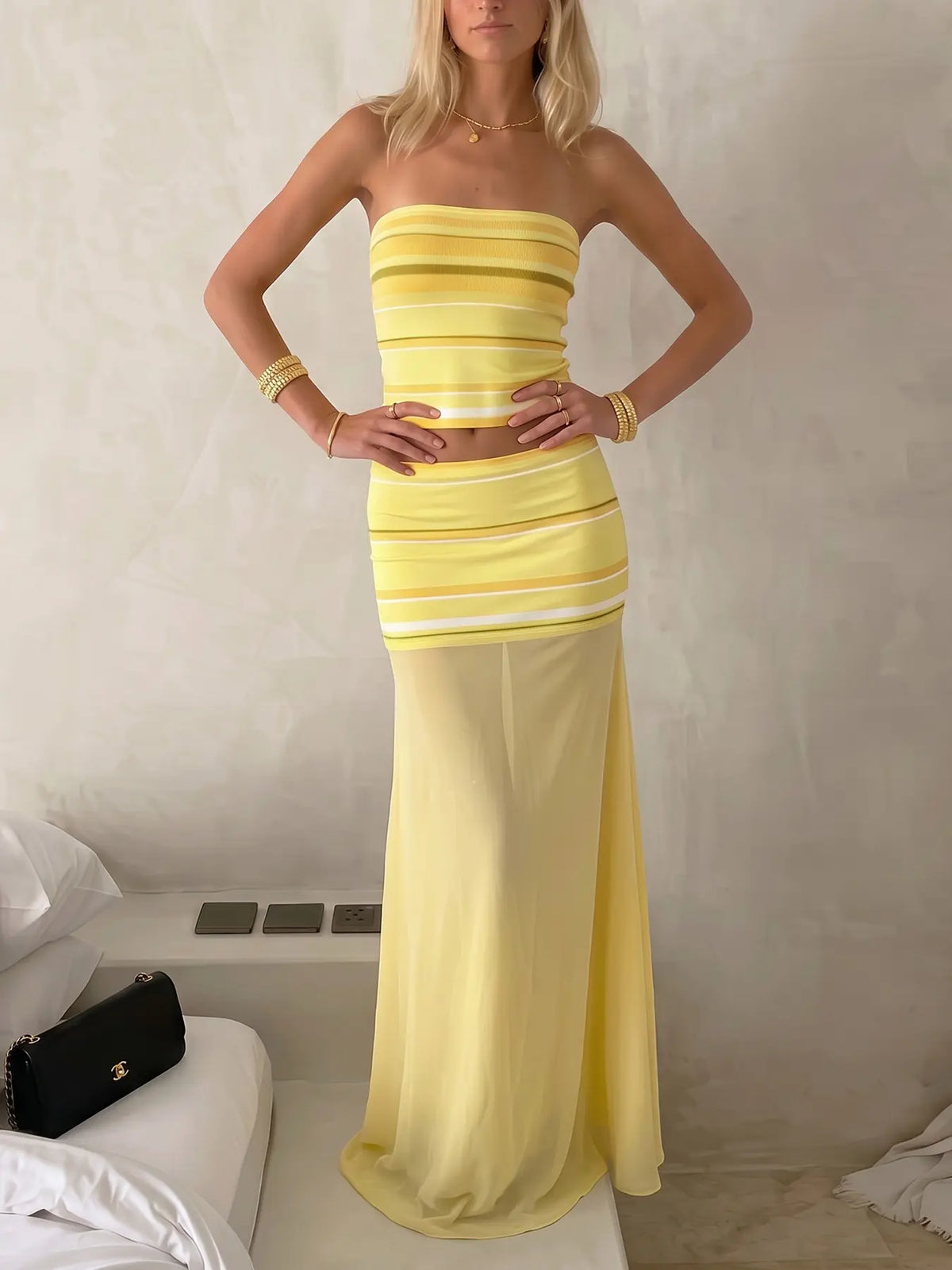 Women's Two-Piece Set, Fashion Striped Strapless Crop Top and High Waist Skirt, Sleeveless Slim-Fit Casual Matching Set Summer for Summer Daily Wear
