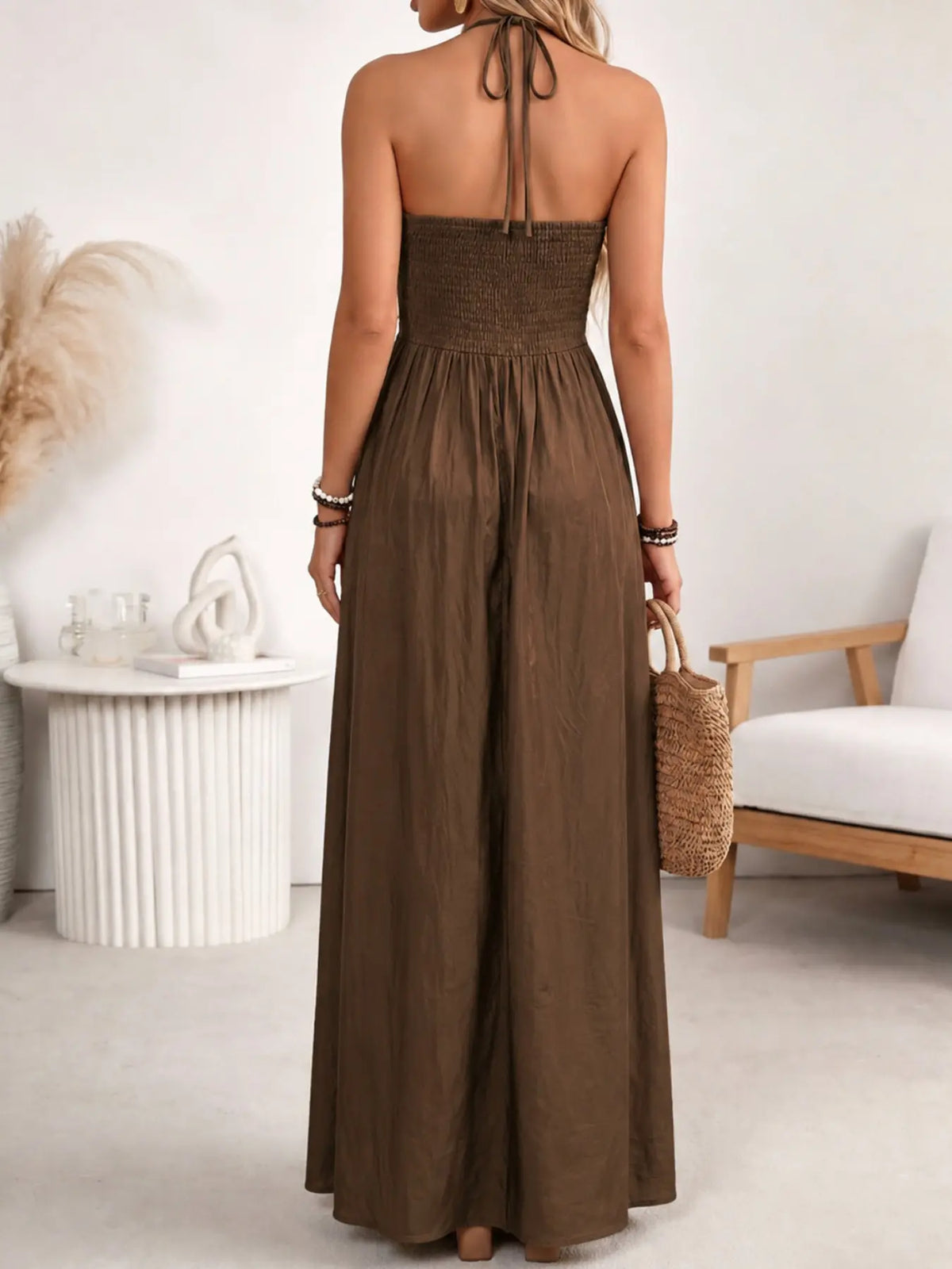 Women's A-Line Dress, Casual Long Dress, Sleeveless Halter Backless, Elegant Chic Tie Details, Elastic Waist, Boho Style, Bohemian, Casual, Summer Fashion, Perfect for Daily Wear