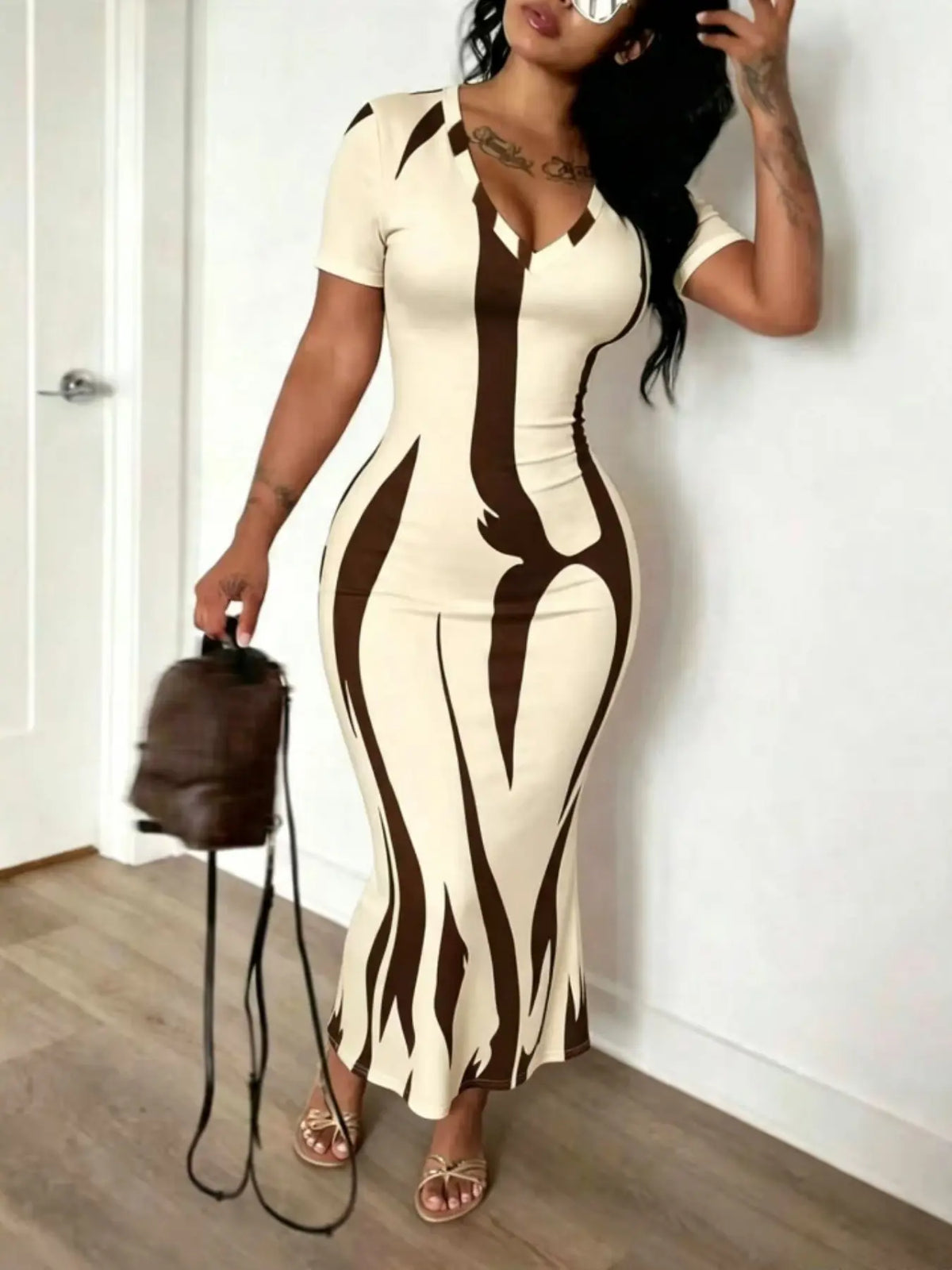 Women's Fashion Slim-Fit Printed Unlined Short-Sleeve Bodycon Floor Length Long Dress, Elegant All-Over Print, All-Season Wear