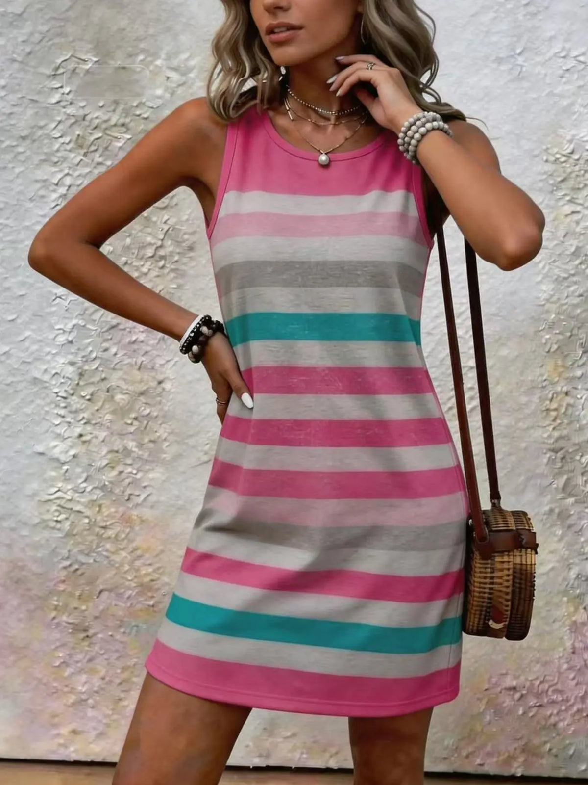 Women's New Stylish Striped Print Round Neck Sleeveless Knitted Dress, Casual Summer Dresses, Summer for Beach & Vacation, Casual Wear, Breathable Comfortable Fabric, Beach Travel Dress