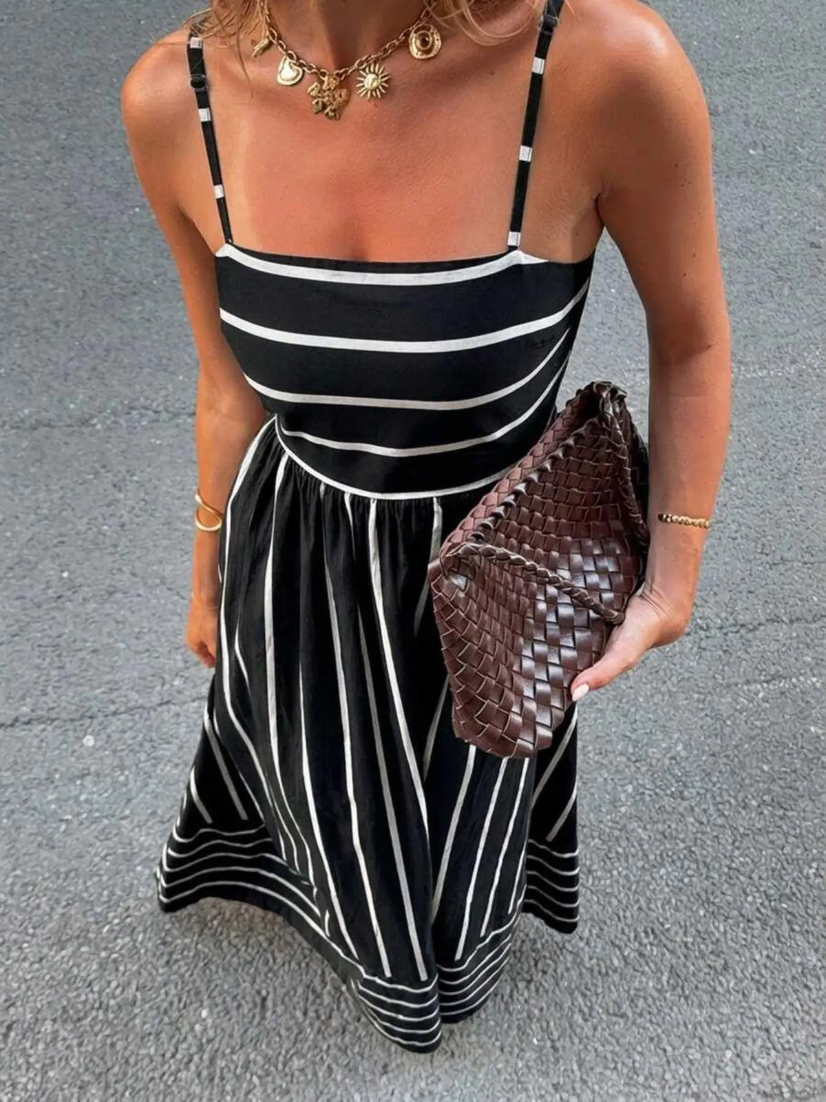 Women's Casual Striped Print Cami Dress, High Waist A-Line Long Dress for Vacation, French Vintage Style, Slim-Fit, Frenchy Style Dress