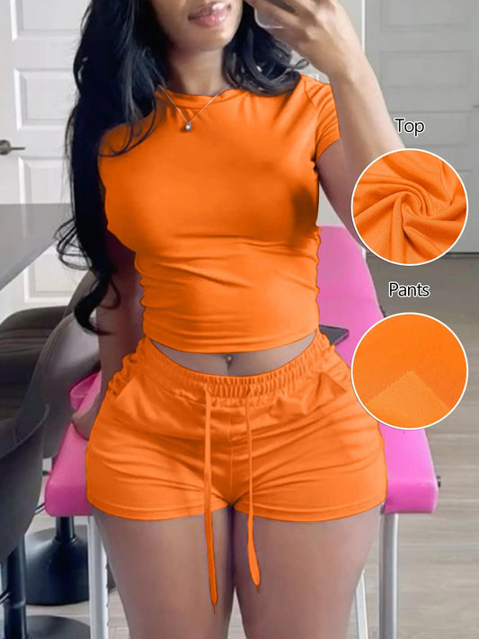 lovelywholesale 2-Piece Matching Outfit Set – Top & Shorts Different Fabric Blends (See Description for Details)， Women Classic Casual Fitted Short Sleeve Top and Drawstring Shorts Set, Sporty Style, Above the Knee, Colorblock Design