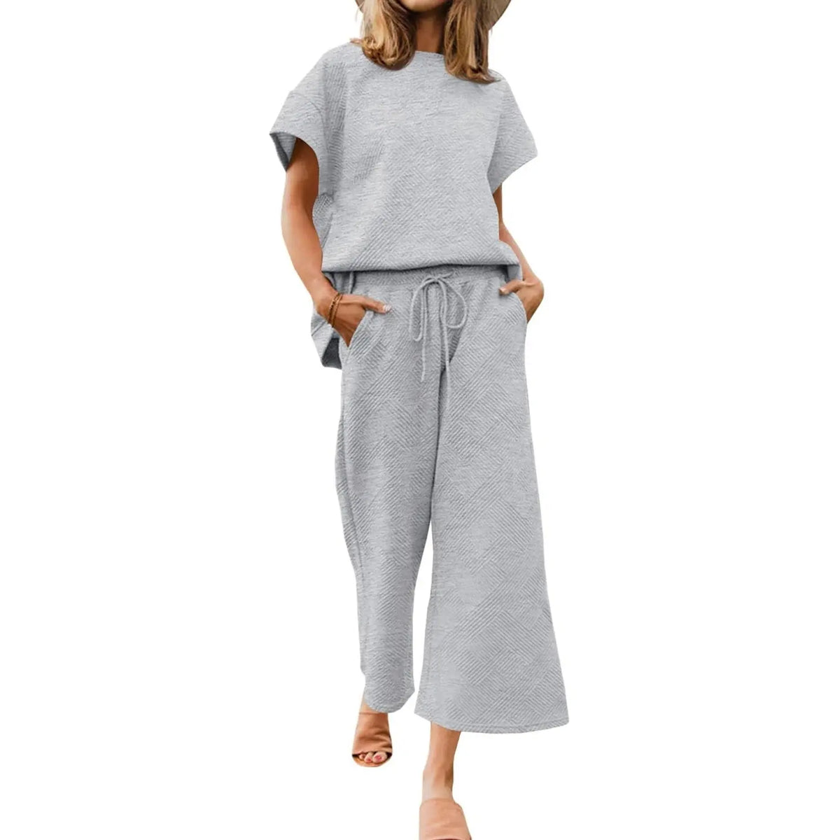 FISOEW Women's 2-Piece Basic Matching Set - Soft Cozy Textured Casual Loungewear Nightwear, Short Sleeve Top & Drawstring Cropped Wide Leg Pants (Women's Clothes)