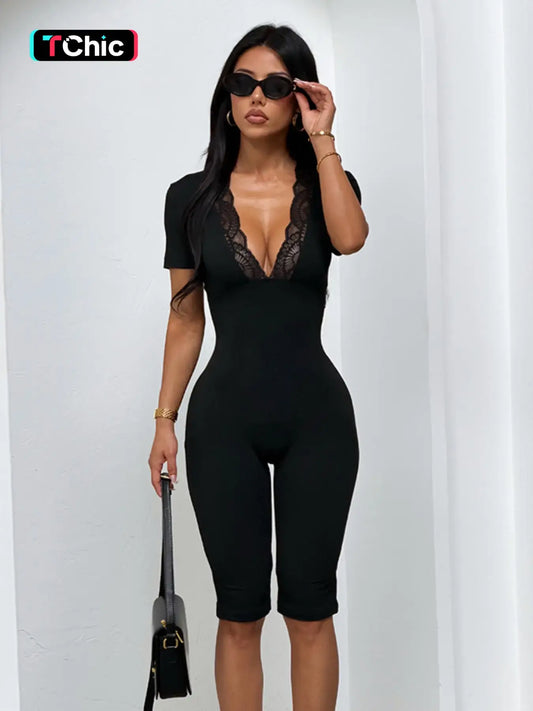 Lace V-Neck Romper, Elegant and Chic Design, Perfect for Special Occasions, Comfortable and Stylish, Ideal for Parties and Events, Fit