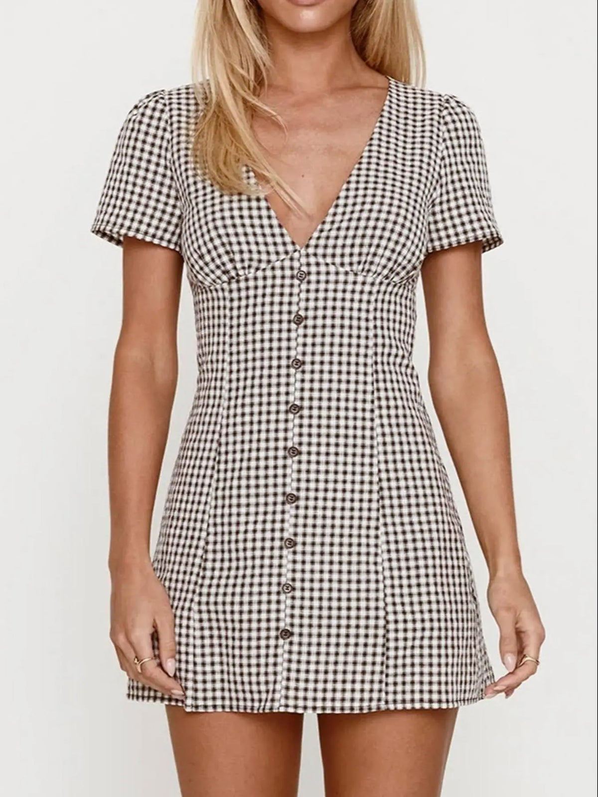 Women's Gingham Print Plaid Button Decor V Neck Dress, Casual Fashion Short Sleeve Dress for Daily Outdoor Wear, Ladies Clothes for Summer, Mini Dress, Summer Dresses