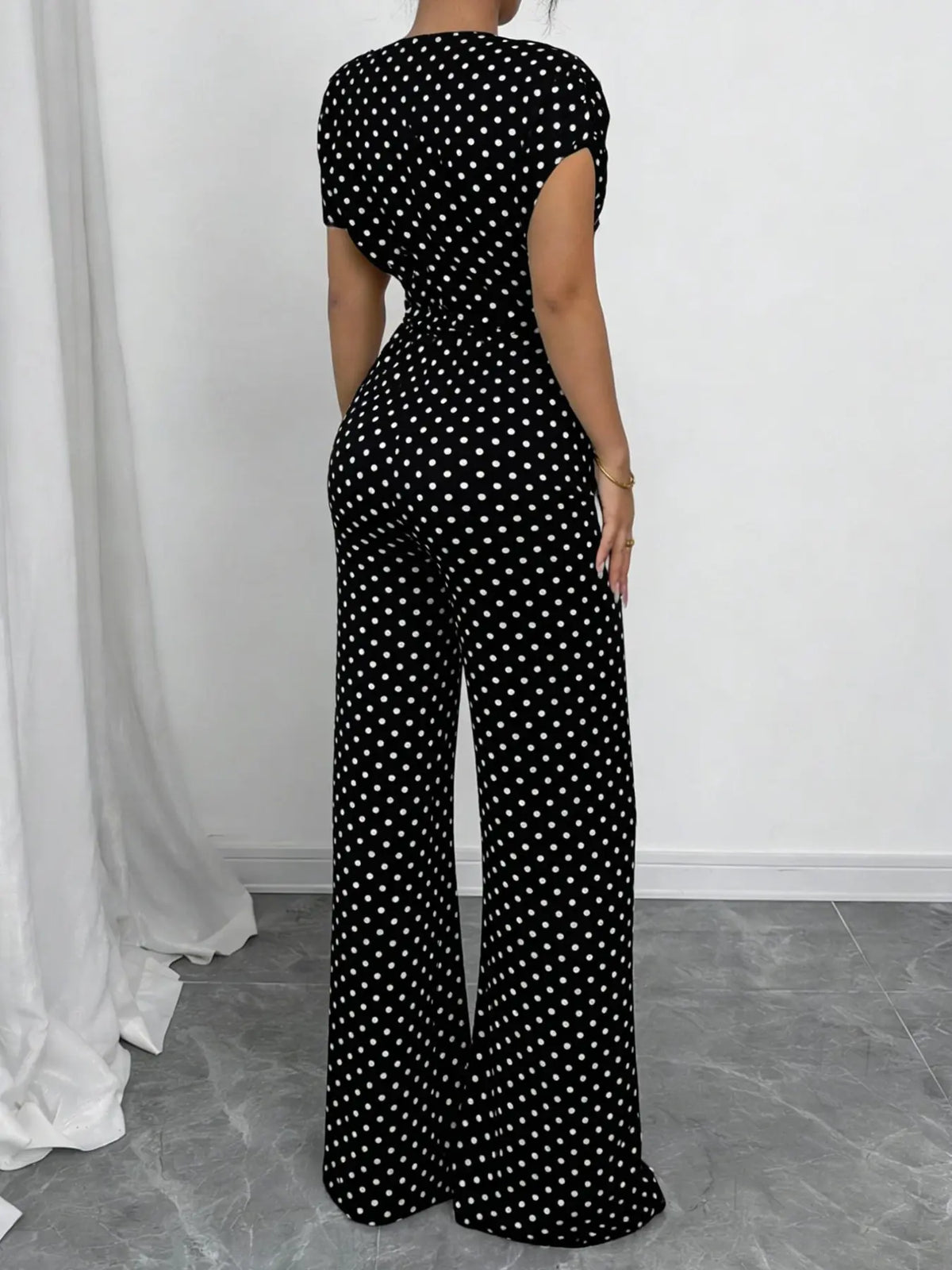 Women's Chic One Piece Jumpsuit, Asymmetrical One‑Shoulder Design, Short Sleeve Cut, Waist Tie for Flattering Silhouette, Palazzo Jumpsuits