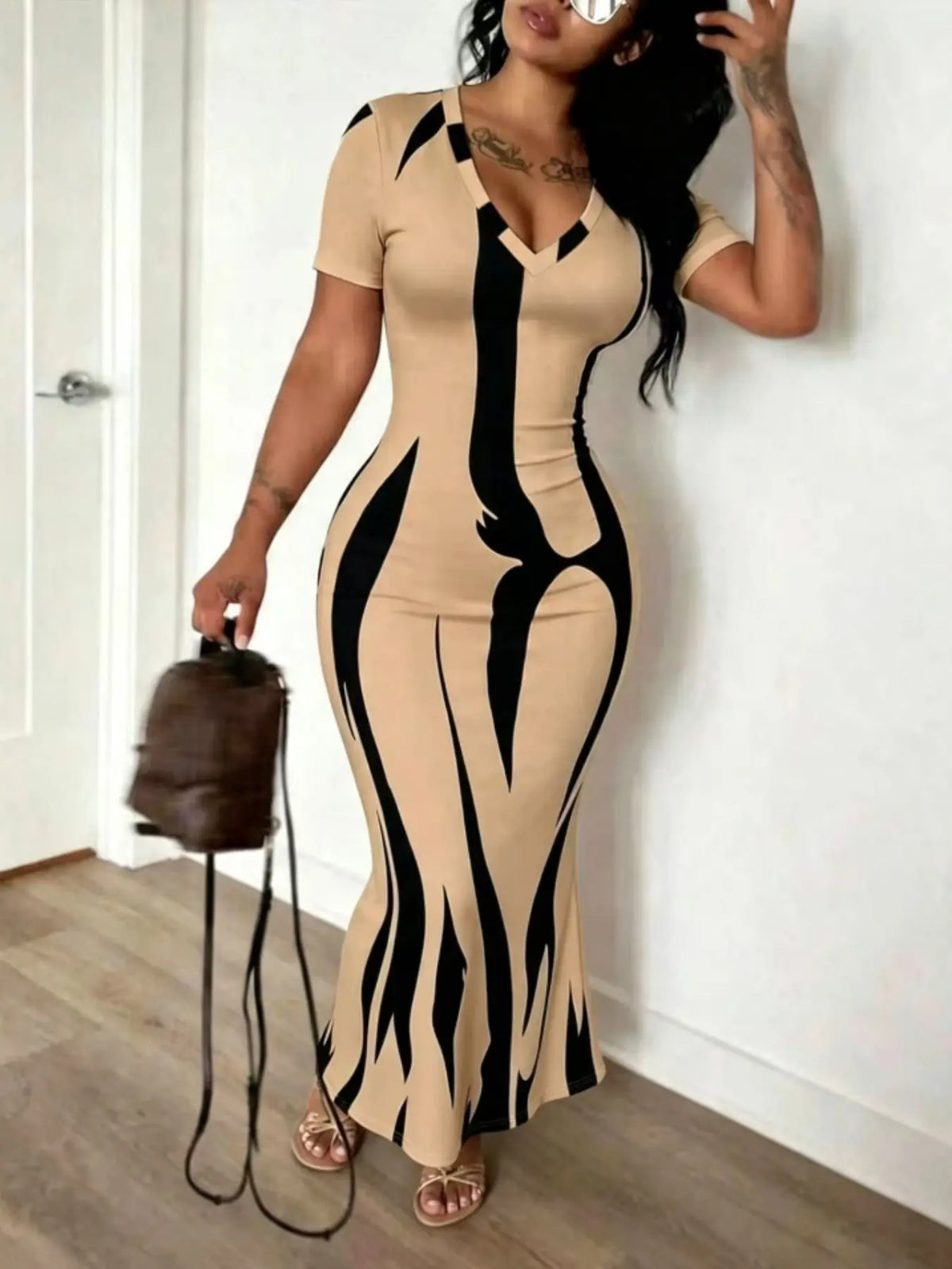 Women's Fashion Slim-Fit Printed Unlined Short-Sleeve Bodycon Floor Length Long Dress, Elegant All-Over Print, All-Season Wear
